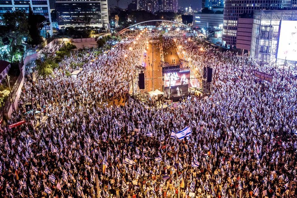 ده‌ها هزار شهروند اسرائیل باری دیگر در برابر تغییرات در سیستم قضایی اعتراض کردند