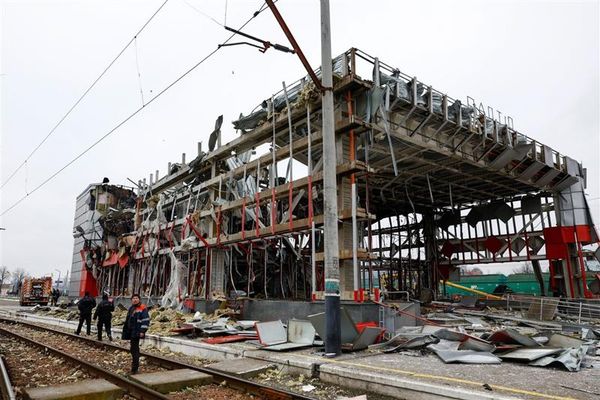 در حملات روسیه به زیرساختهای اوکراین، هشت شهر خاموش شدند