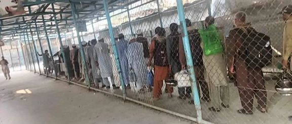 سرچينې: د تورخم دروازه له درې ورځو تړل کېدو وروسته نن د هر ډول تګ راتګ لپاره پرانیستل شوه