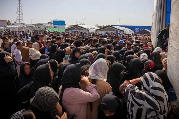 د کډوالو د حقونو څار سازمان: د افغان کډوالو ډلهییز او جبري اېستل باید ژر تر ژره ودرول شي