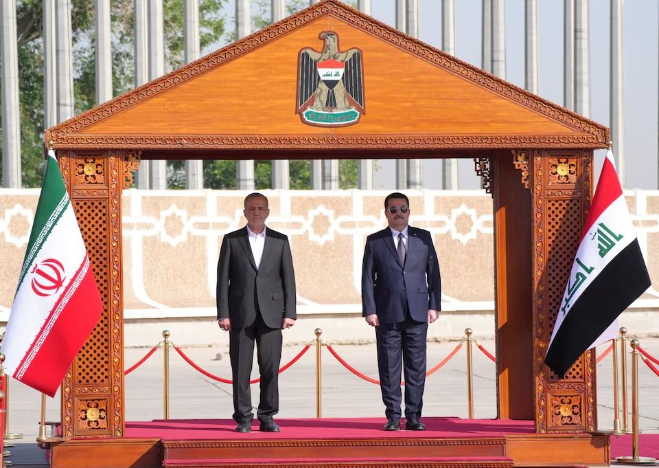 همزمان با دیوارکشی مرز افغانستان؛ رئیس‌جمهور ایران خواهان برچیدن مرزهای کشورهای اسلامی شد