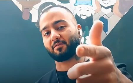 قوه قضائیه ایران میگوید توماج صالحی 'مستحق تخفیف' شناخته شده و حکم اعدام گرفته است