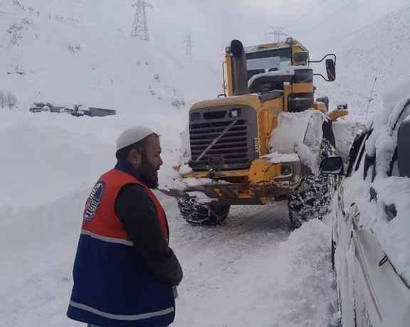 UN Urges Urgent Aid As Snowfall Continues In Afghanistan
