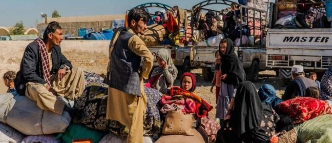 د ۲۰۲۶کال په لومړۍ ورځ؛ ۴۶۲ کډوالې کورنۍ له ایران او پاکستان نه افغانستان ته ستنې شوې