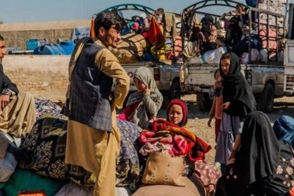 د ۲۰۲۶کال په لومړۍ ورځ؛ ۴۶۲ کډوالې کورنۍ له ایران او پاکستان نه افغانستان ته ستنې شوې