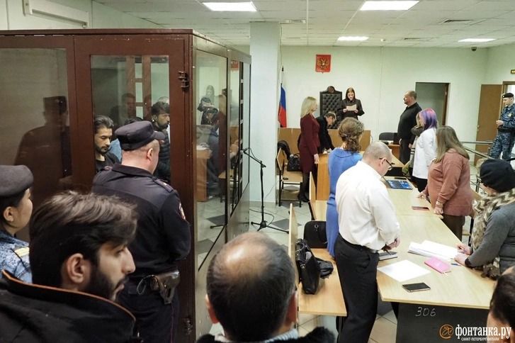 یک روزنامه‌نگار افغان به دلیل تلاش برای خروج قاچاقی از روسیه به دو سال حبس محکوم شد