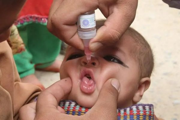 New Polio Vaccination Campaign To Launch Across 16 Afghan Provinces