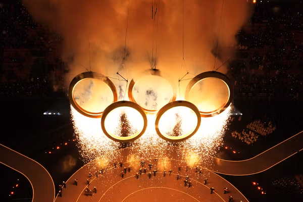 مراسم افتتاحیه بازیهای المپیک زمستانی در شهرهای میلان و کورتینا ایتالیا برگزار شد