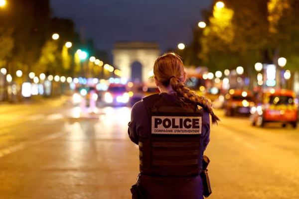 مقتل شاب أفغاني طعناً في "كابل الصغيرة" بالعاصمة الفرنسية باريس