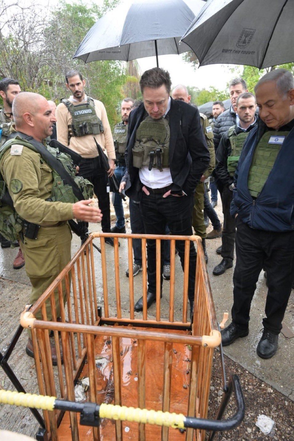 نخست وزیر اسرائیل، ایلان ماسک را به دیدار جایی برد که حماس بر آن حمله کرده بود