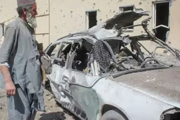 تقرير: التوتر بين طالبان وباكستان يتصاعد بعد هجمات منسوبة إلى داعش