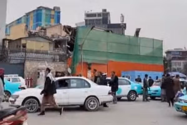 طالبانو په کابل ښار کې د اریانا سینما ودانۍ نړولې ده