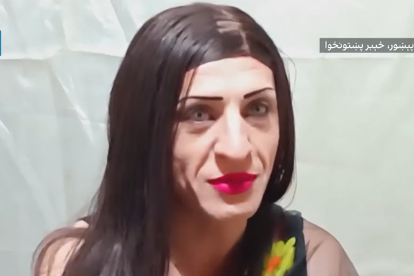 په پېښور کې د ناپېژانده وسلهوالو په ډزو کې یوه افغان نرښځې ټپي شوې ده