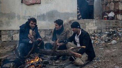 ایران ته په قاچاقي دود د لېږدول شویو افغان ځوانانو انځور