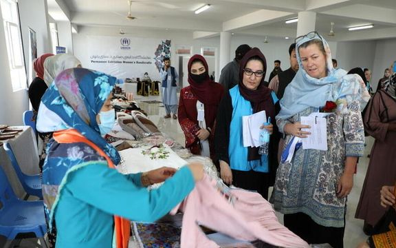 معاون کمیشنری پناهندگان سازمان ملل: میلیونها کودک در افغانستان از آموزش باز ماندهاند