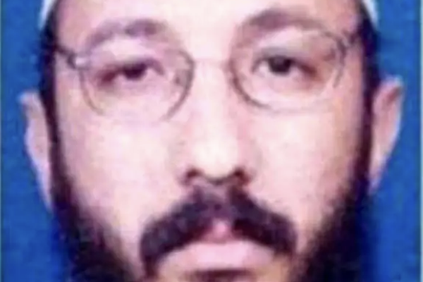 القاعدة تناقش نقل قيادتها مؤقتاً إلى أفغانستان