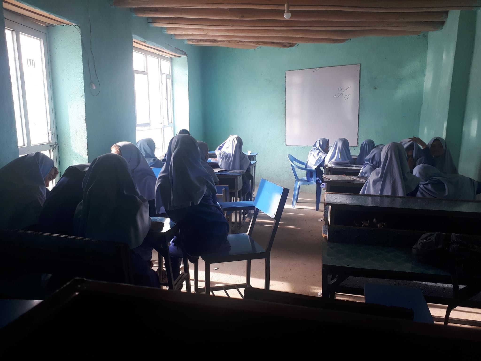 منابع: طالبان کلاس‌های آموزش سریع دختران را در غزنی تعطیل کرد