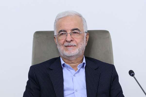 Iran Enforces Stricter Employment Laws For Afghan Migrants, Says Interior Minister