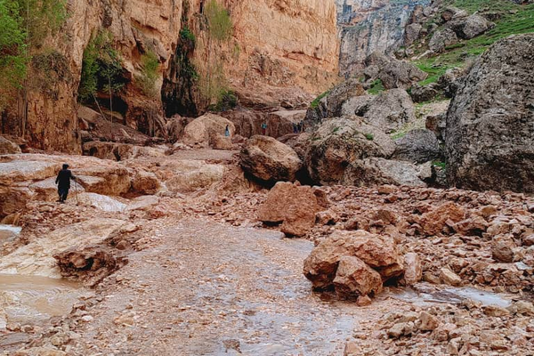 آسیبدیدگان سیلاب در غور از نبود کمک اضطراری انتقاد کردند