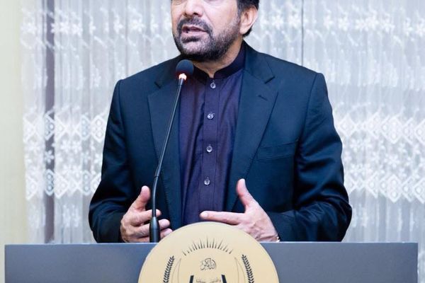 نوشته ضیا مسعود؛ چرا کسانی که در نظام آزاد بزرگ شدهاند سراغ جریانهای ضد آزادی میروند؟