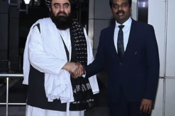 زيارة وزير خارجية طالبان إلى الهند تركز على التعاون والأمن الإقليمي