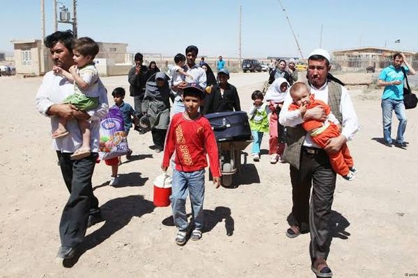 پرون له ایران او پاکستان نه ۷۴۲کورنۍ افغانستان ته ستنې شوې دي