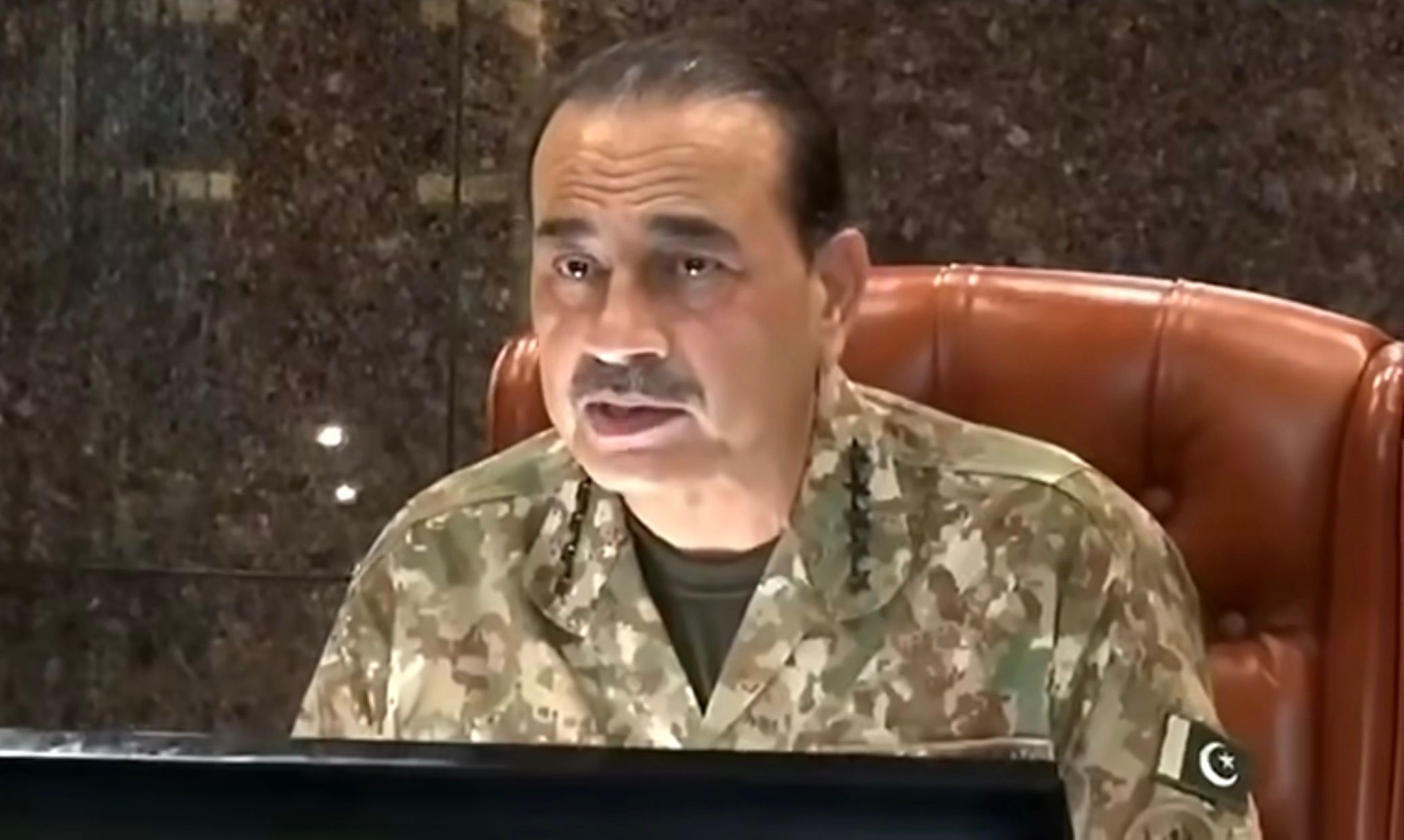 د پاکستان پوځ: طالبانو د وسله‌والو ډلو په ملاتړ کې د افغانستان ملي ګټې له پامه غورځولي دي