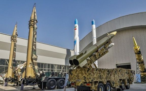 موشکهای فتح-۱ و خیبرشکن برد حدود ۱۴۰۰ کیلومتری دارند