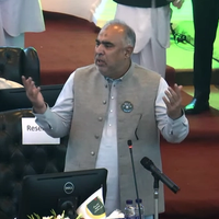 اسد قیصر: د خیبر پښتونخوا پښتانه له افغانستان پرته نه شي پایېدای