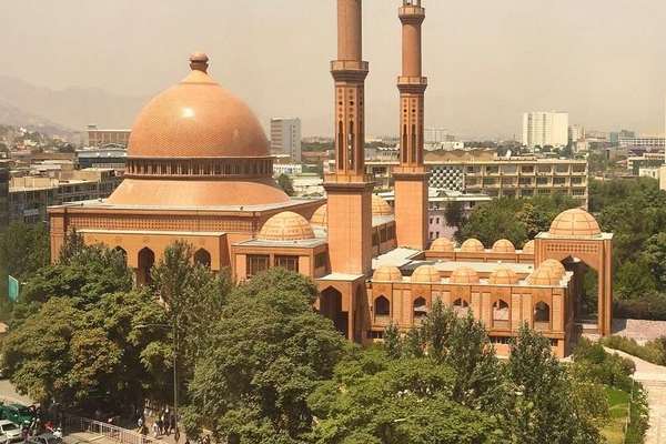 طالبان:له ۵۰ کلونو راهیسې په افغانستان کې د ګاونډیانو له لوري مداخله روانه ده