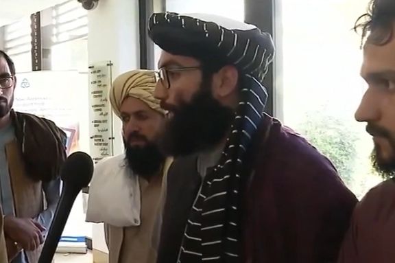 انس حقانی با انتقاد از امریکا: با خلافرفتاری از توافقات دوحه، ما را به جنگی دیگر نکشانید