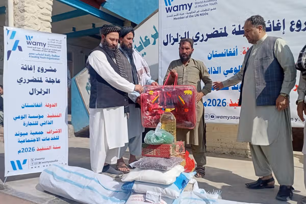 طالبانو په کونړ کې تر ۸۰۰ زیاتو اړمنو مېرمنو، یتمو او بې سرپرته ماشومانو سره مرستې کړې