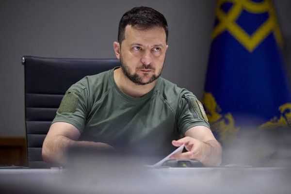 زېلېنسکي: اروپا بايد د امنيتي تضمينونو روښانه تعريف وړاندې کړي