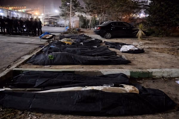 د ایران د ټولنپوهنې سازمان: د څو زره انسانانو وژل کېدل ژور انساني ناورین دی