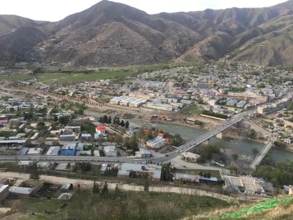 خبرگزاری فرانسه از انفجاری در پایگاه نظامی طالبان در بدخشان خبر داد