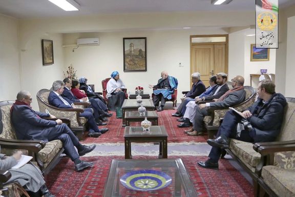 حامد کرزی در دیدار با هیات ملل متحد:برای تامین صلح و ثبات "هرچه زودتر" گفتگوی ملی آغاز شود