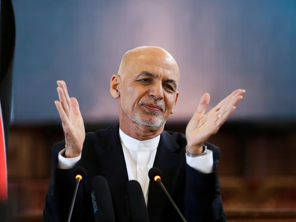 الرئيس الأفغاني السابق: أخشى من تفكّك أفغانستان