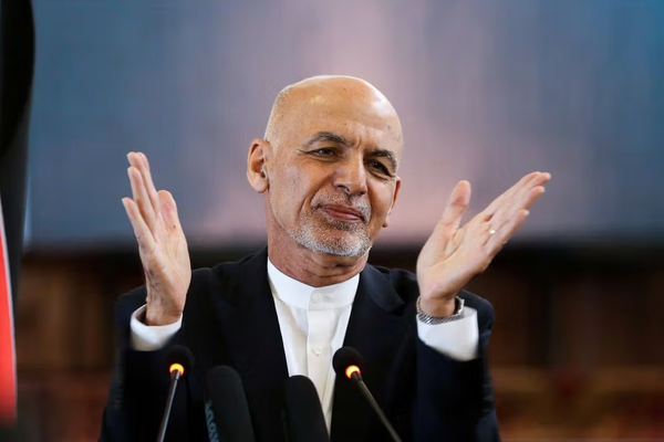 الرئيس الأفغاني السابق: أخشى من تفكّك أفغانستان