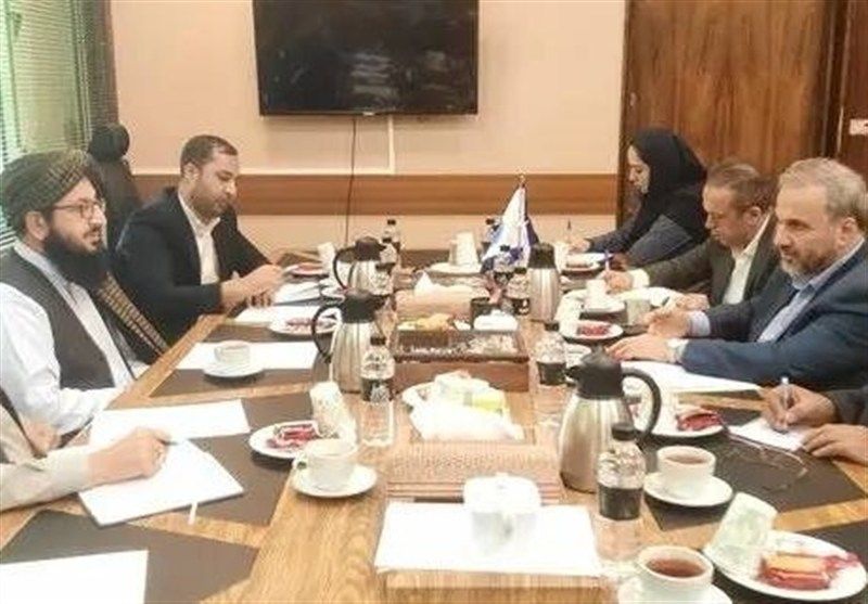  مرکز امور اتباع ایران: پاسپورت دست‌نویس افغان‌های ساکن ایران باید الکترونیک شود