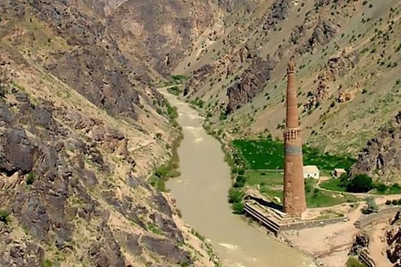 اندریکا راتوت: نړۍواله ټولنه باید ۹۰۰ کلن جام منار وژغوري