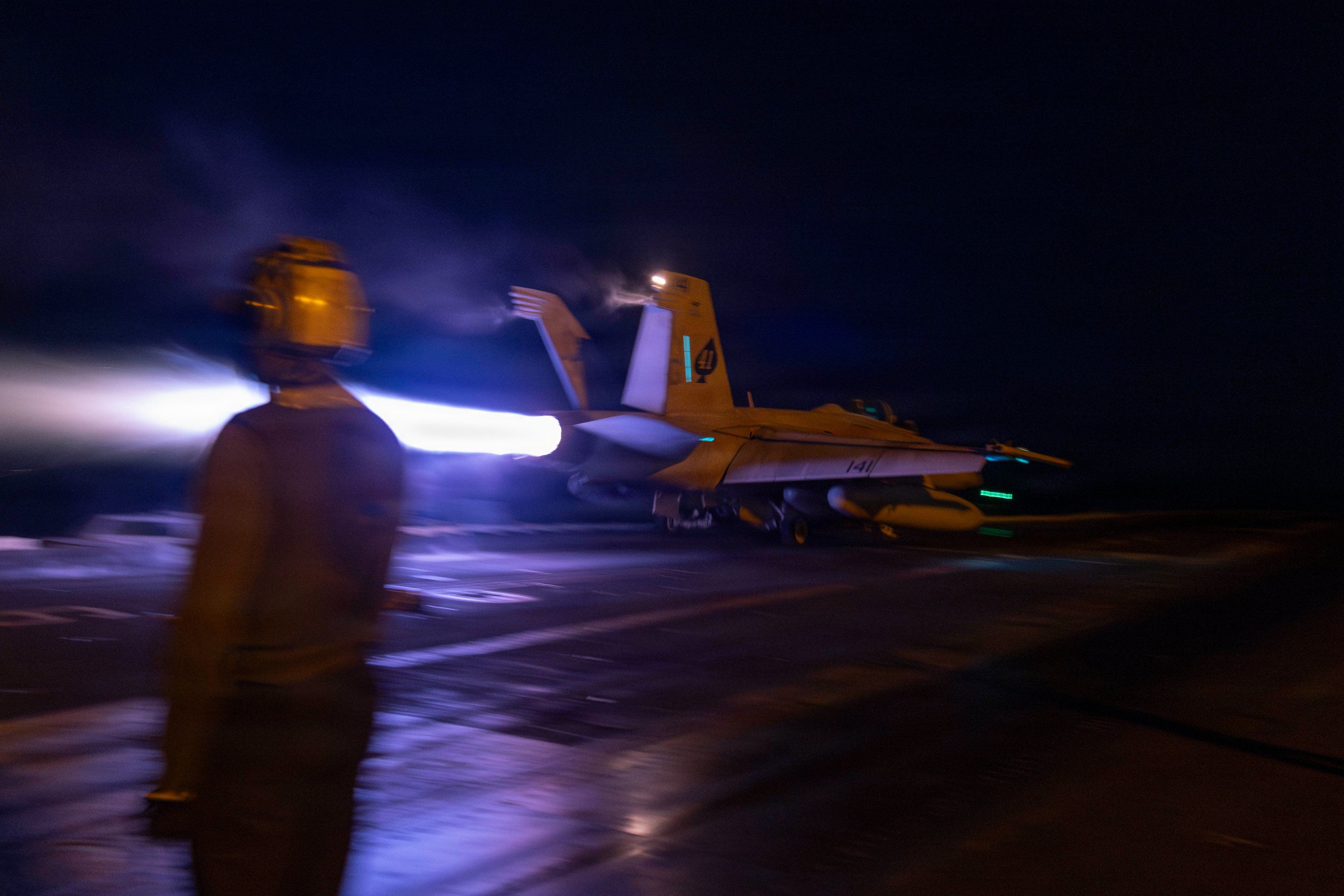 رئیس‌جمهور ایران از کشورهای منطقه به خاطر حملات جمهوری اسلامی عذرخواهی کرد