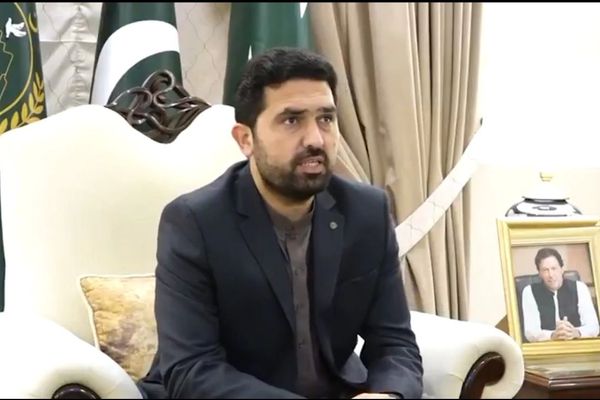 سهیل اپریدی: د تورخم دروازې بندښت له امله ستنېدونکي افغان کډوال له ستونزو سره مخ دي