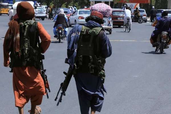 دو جبهه نظامی از کشتن چهار عضو طالبان در کاپیسا و قندهار خبر دادند