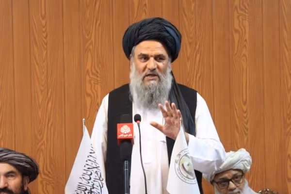 شېراحمد حقاني په ارغوان ګلمشاعره کې؛ شاعران باید هره موضوع په شعر کې را نهولي