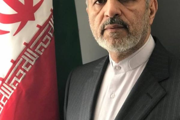 رضا بېکدلي: په ایران کې د ناقانونه افغان کډوالو حضور د ایران د کار بازار ګډوډ کړی