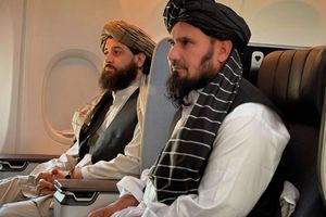 وزیر دفاع و رئیس ستاد ارتش طالبان به قطر رفتند