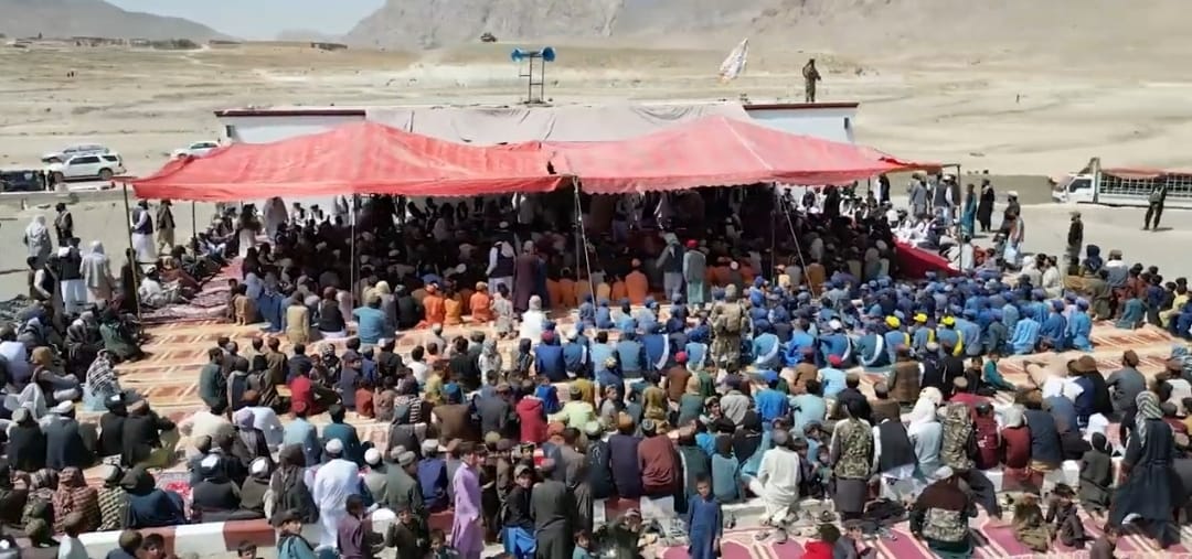 خیرالله خیرخواه: فرزندان‌تان را به مدرسه دینی بفرستید تا تاریخ زرین ما جاودان بماند