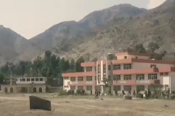 لم تعلن أي دولة حتى الآن إدانتها للهجمات الباكستانية الأخيرة على أفغانستان