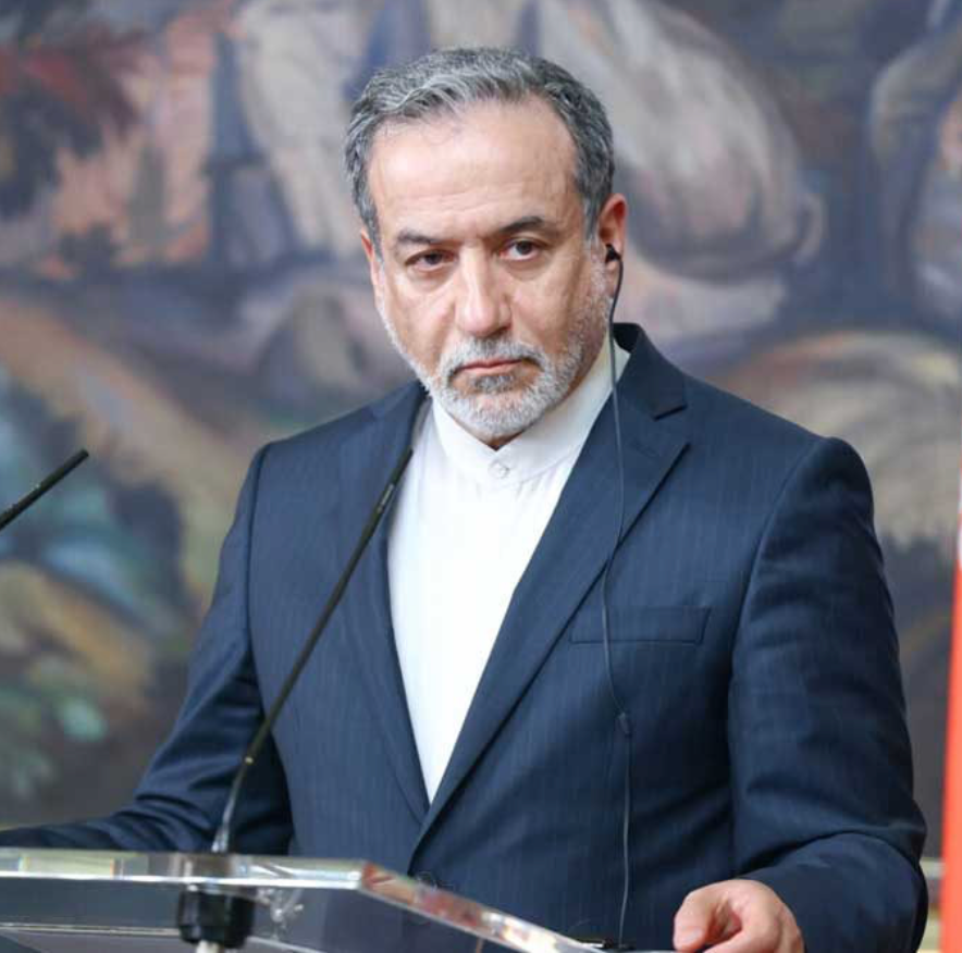 عباس عراقچي: ګوته پر ماشه ولاړ یو