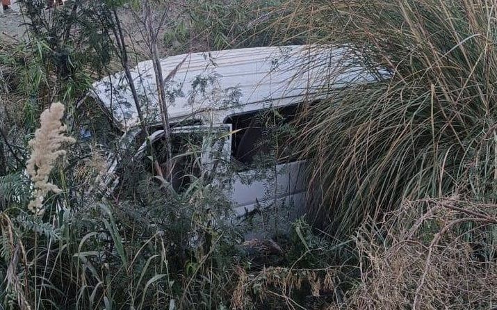 په ننګرهار کې په درېیو ټرافیکي پېښو کې ۴ کسان مړه او ۸ نور ټپيان دي